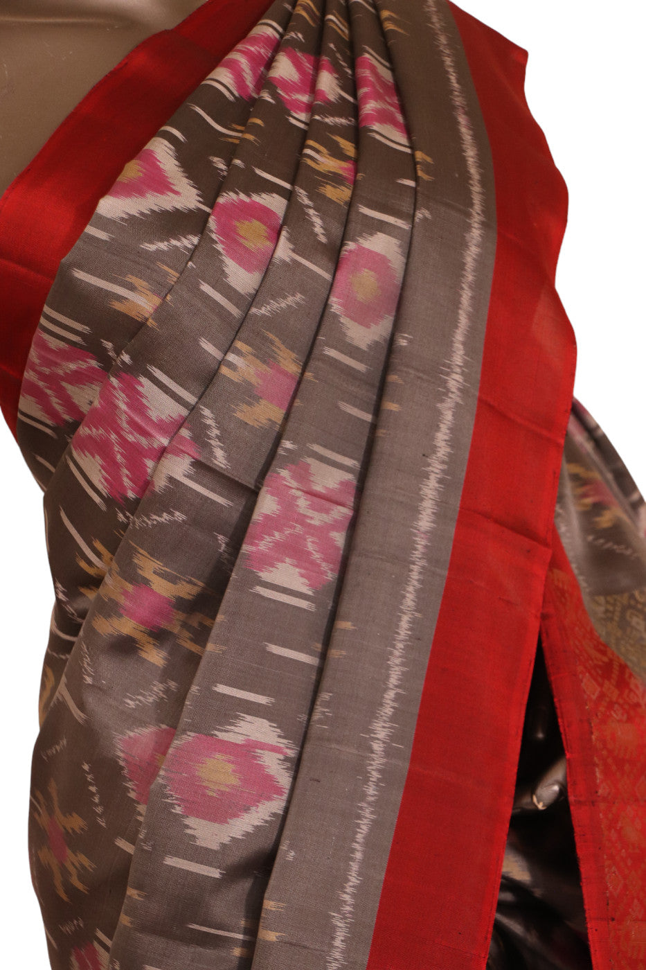 Handloom Exclusive Ikat Soft Silk Saree AJ207709