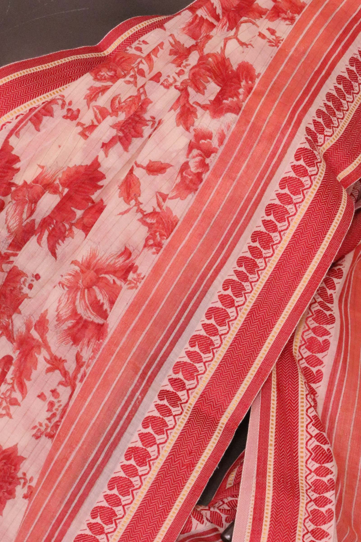 Exclusive Soft Pure Cotton Saree AL205188