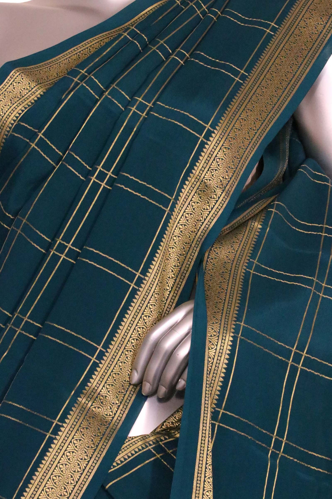 Pure Mysore Crepe Silk Saree AL211336