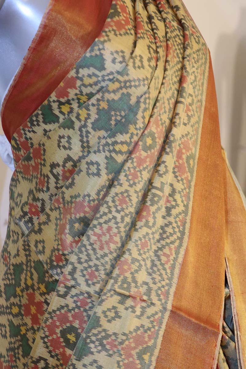 Exclusive Handloom Ikat Patola Silk Saree AJ201031