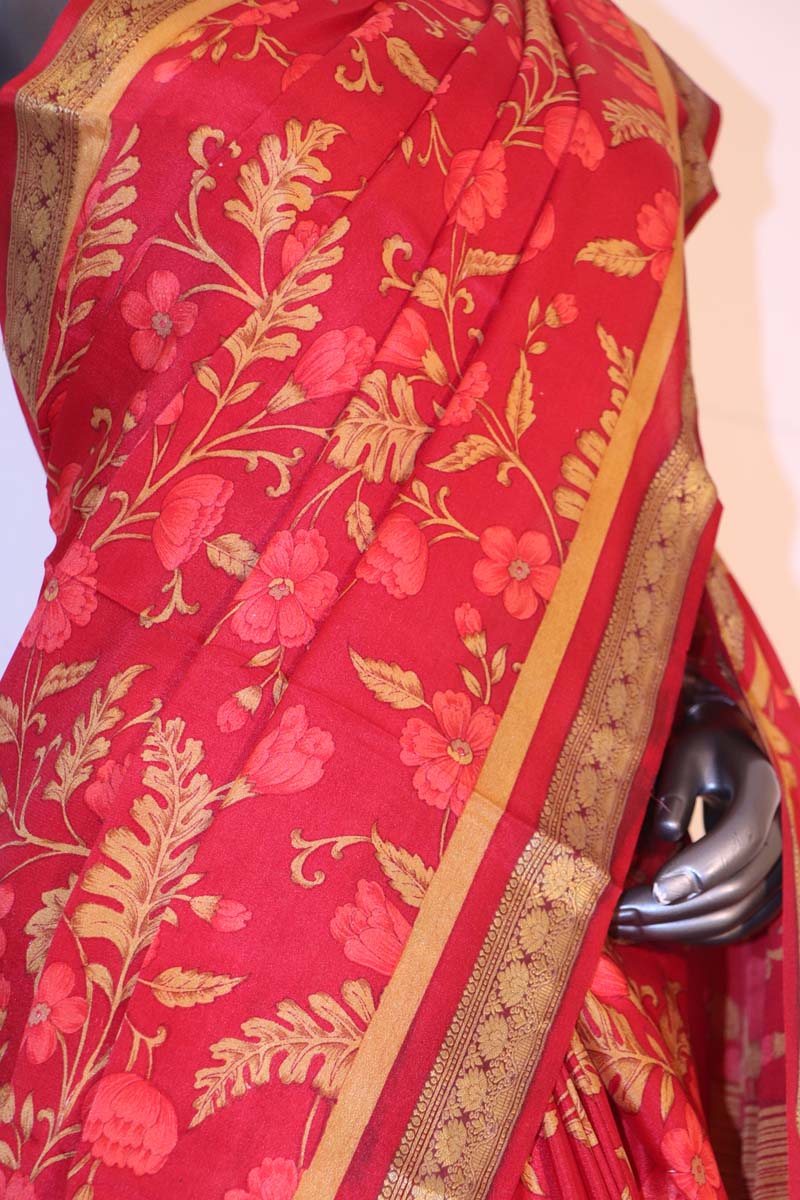 Floral Exclusive Pure Crepe Silk Saree AI208532
