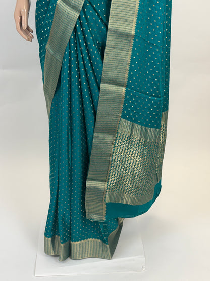 AM200833 - Pallu Image