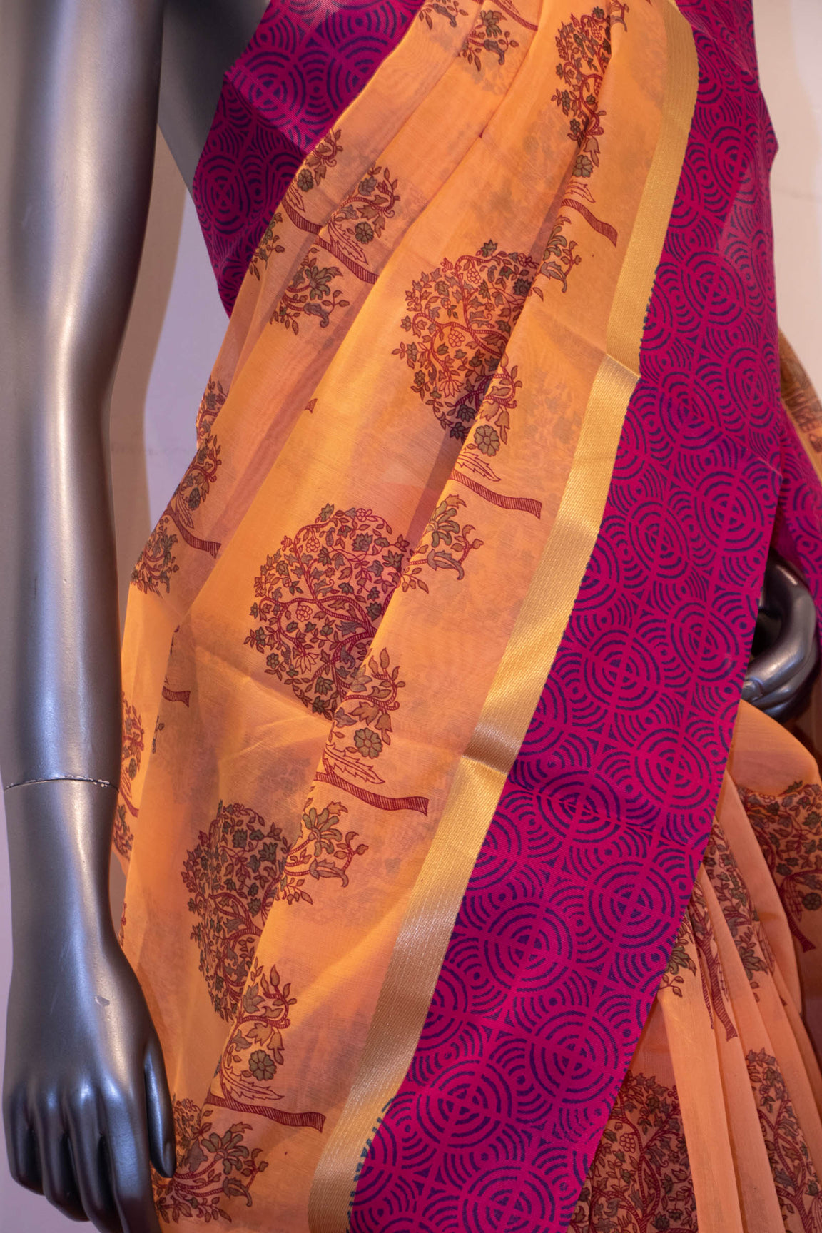 Printed Pure Cotton Saree AE203889