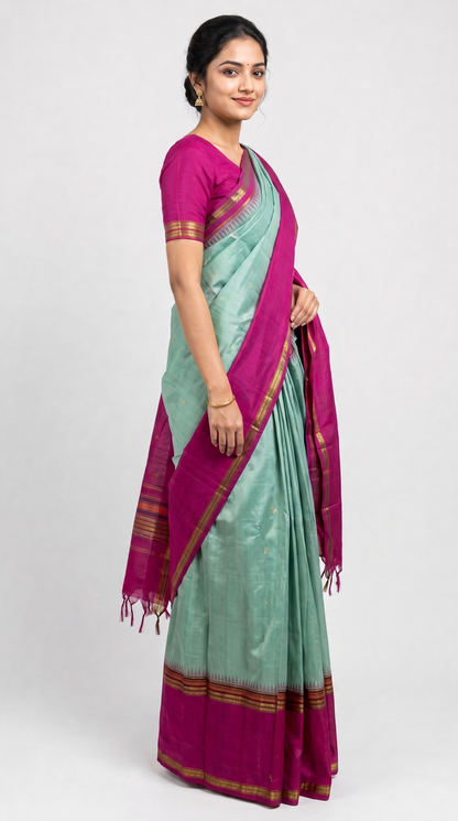 AM202983 - Side View