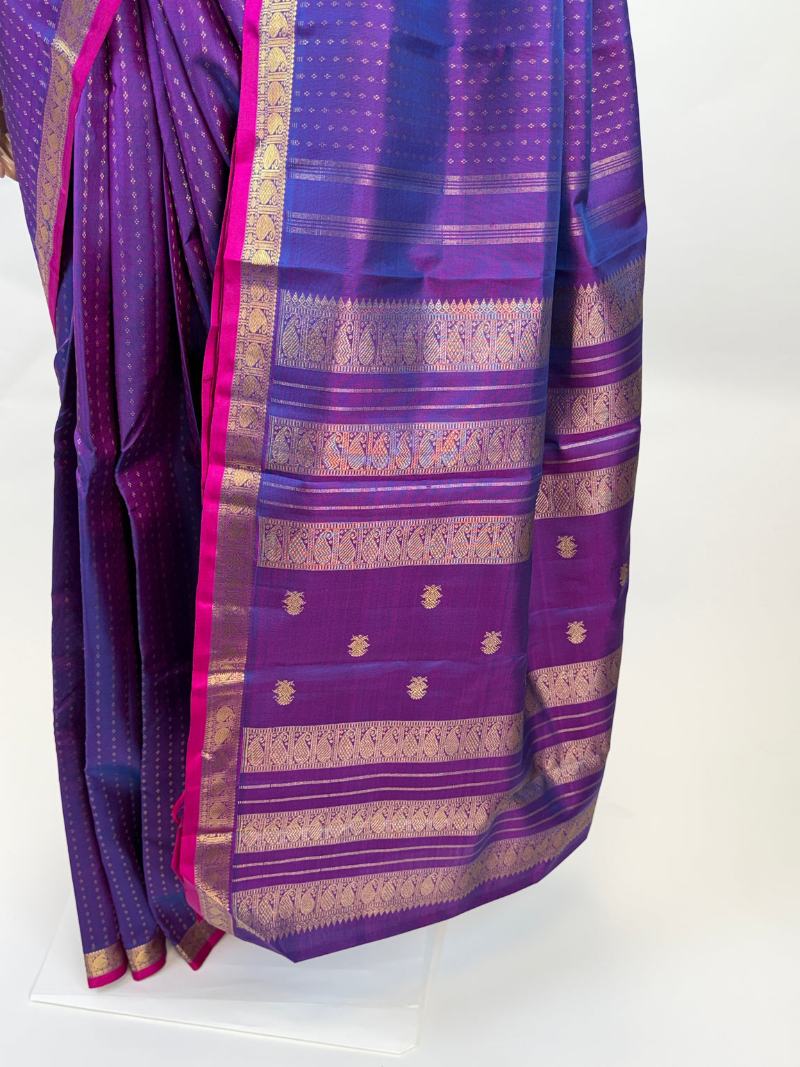 AM200319 - Pallu Image