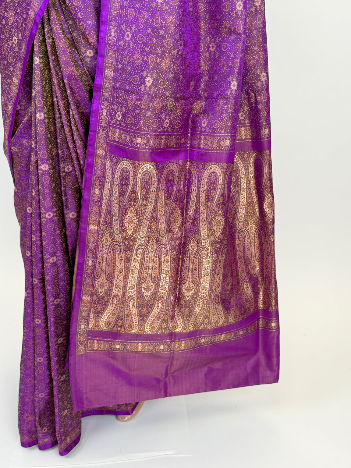 AM202774 - Pallu Image