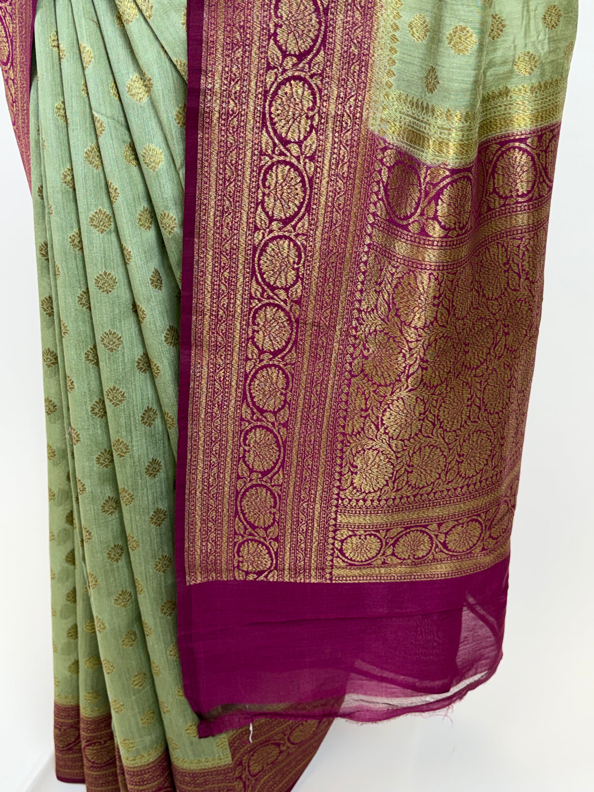al205833 - pallu image