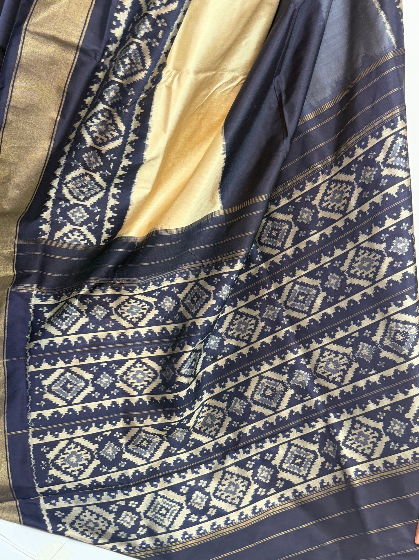 am202605 - pallu image