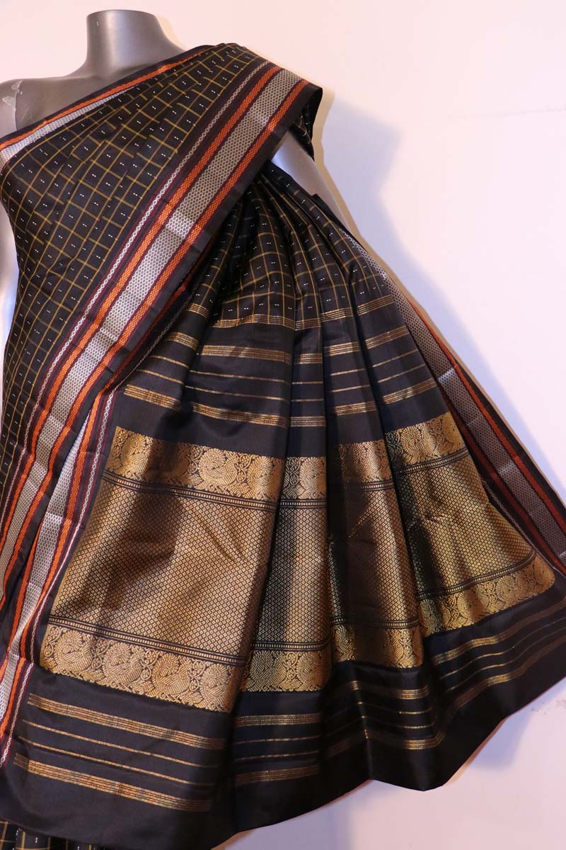 Handloom Soft Thread Weave Kanjeevaram Silk Saree AJ200178