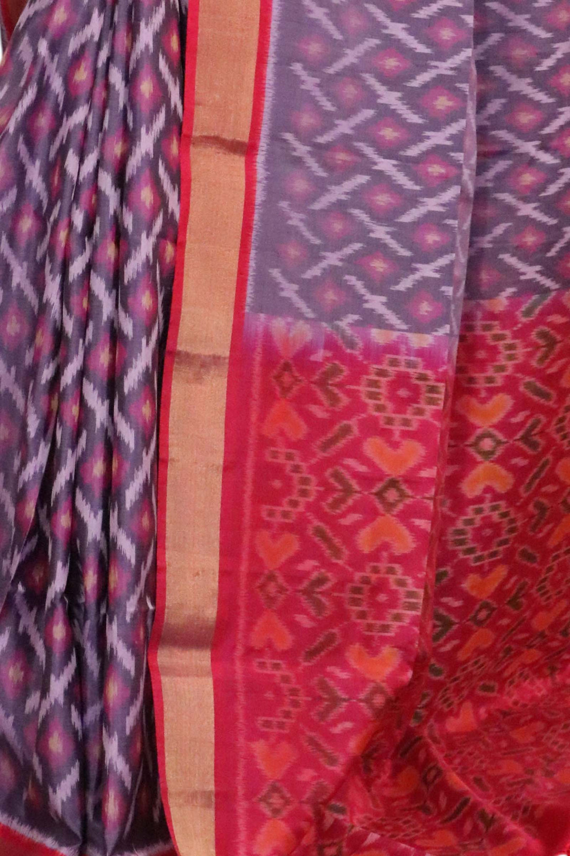 Designer Exclusive Handloom Ikat Soft Silk Saree AL211563