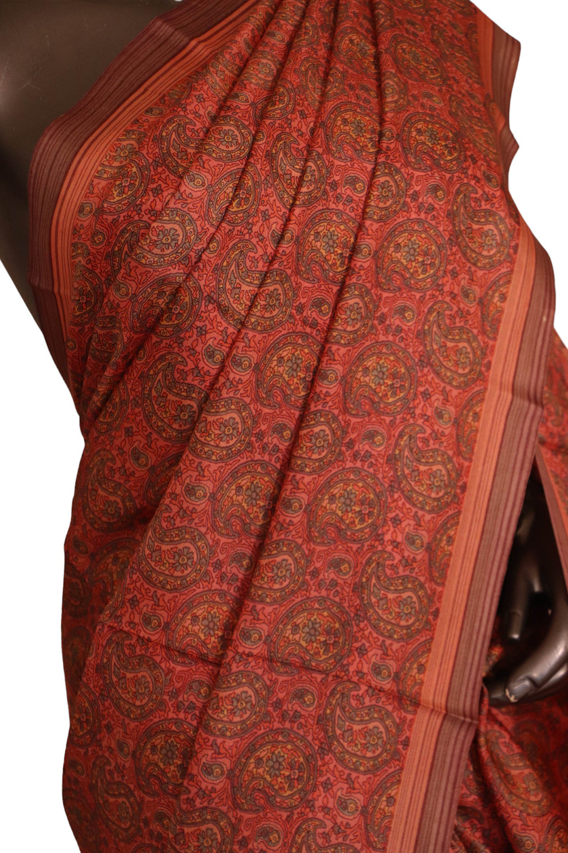 Paisley Printed Silk Saree AJ205455