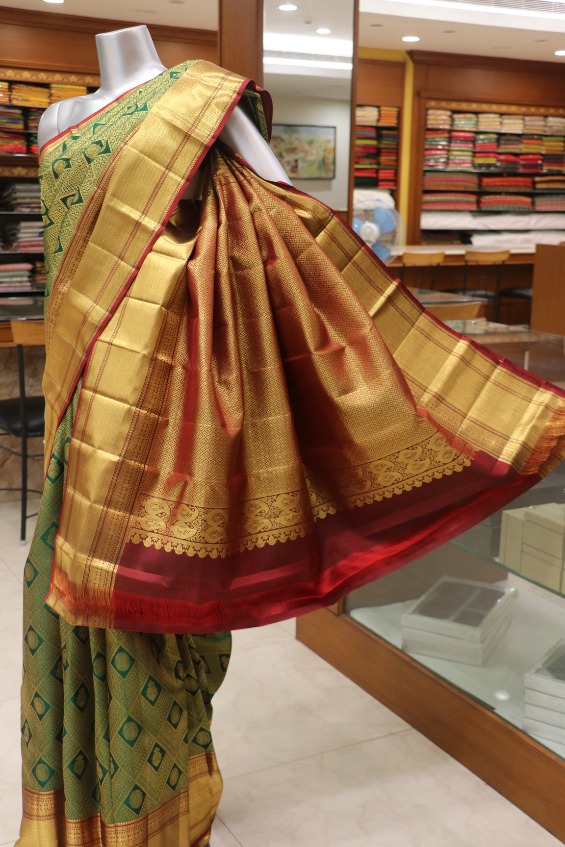 AM201131 - Pallu Image