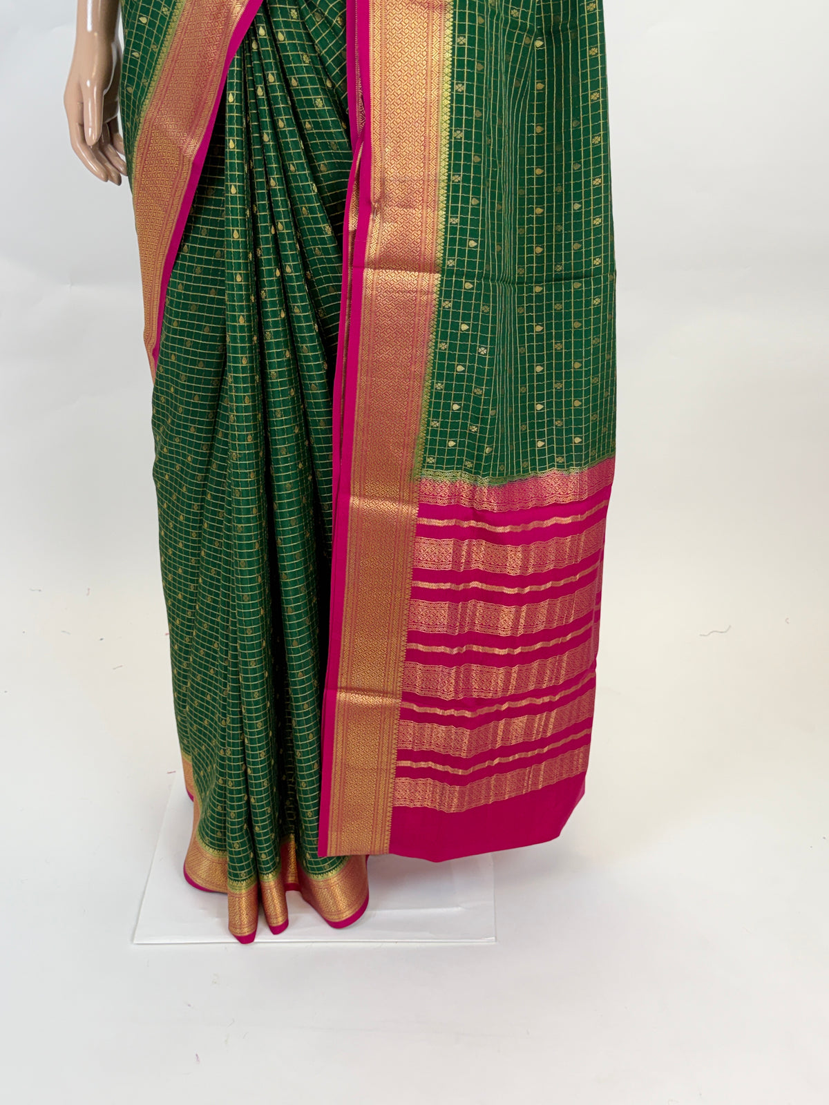 am201103 - pallu image