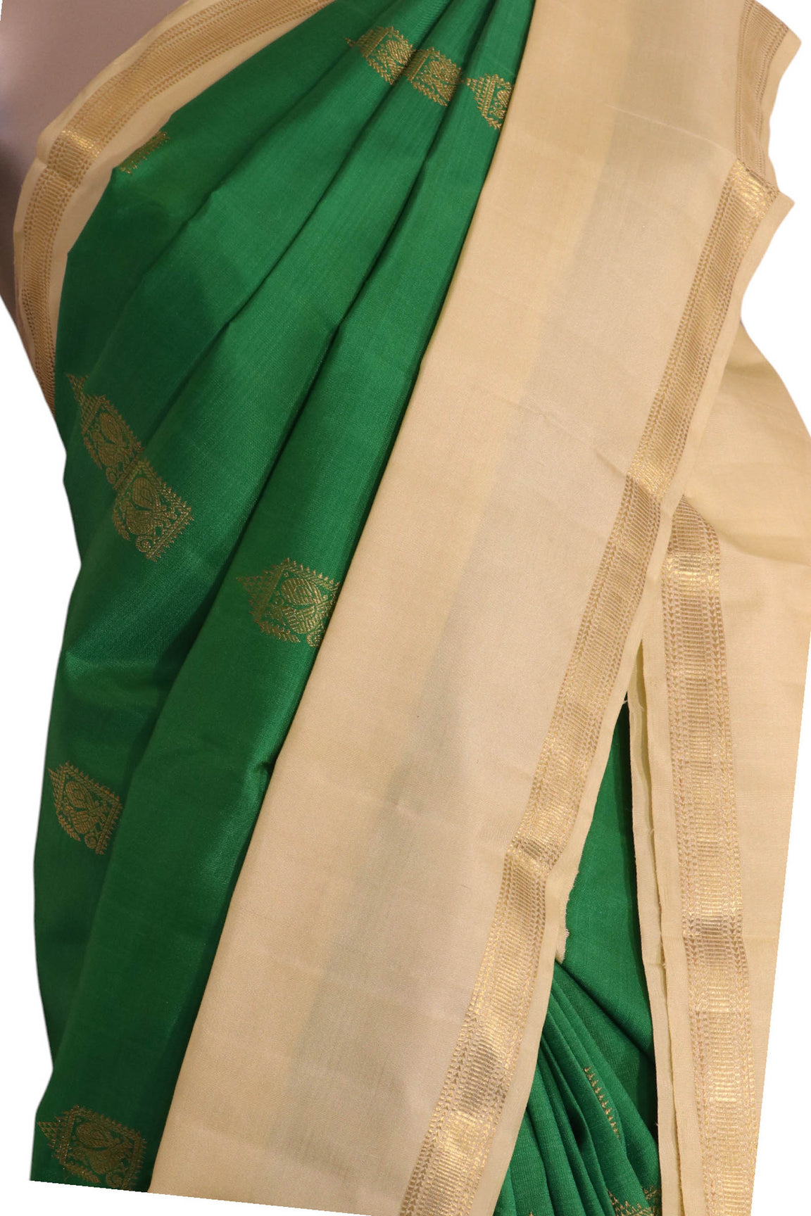 Pure Handloom Kanjeevaram Silk Saree AK211018