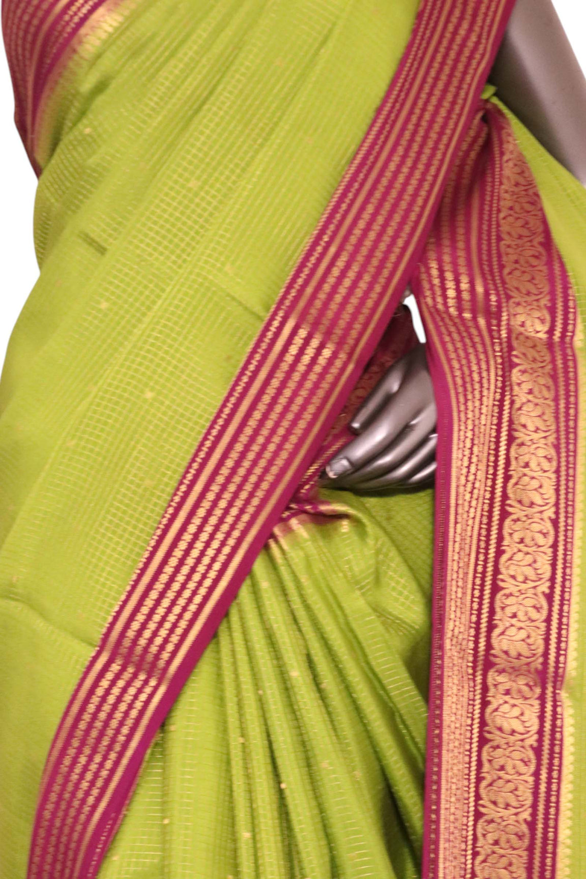 Pure Mysore Crepe Silk Saree AL211360