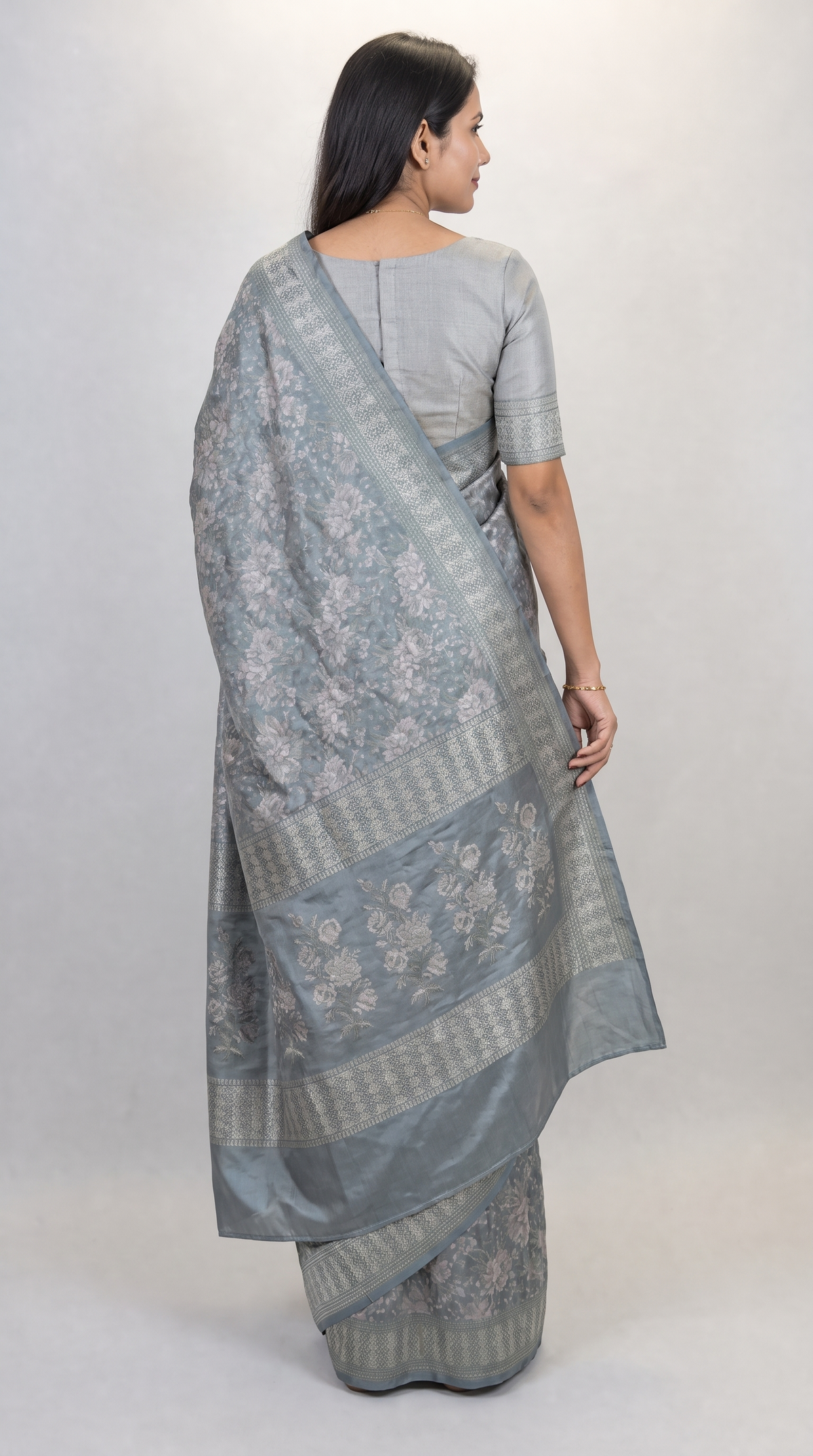 al206390 - back view