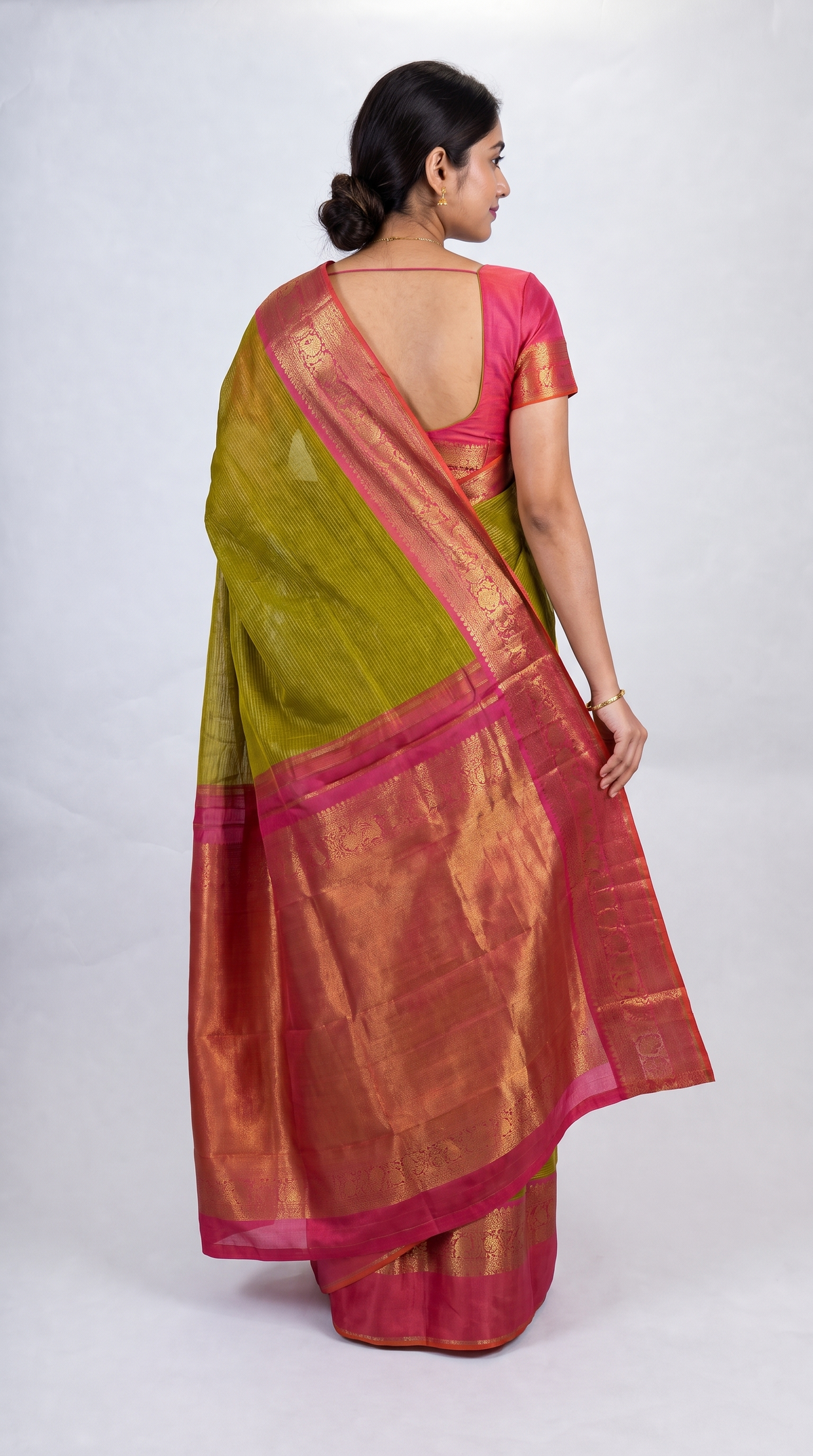 am205388 - back view