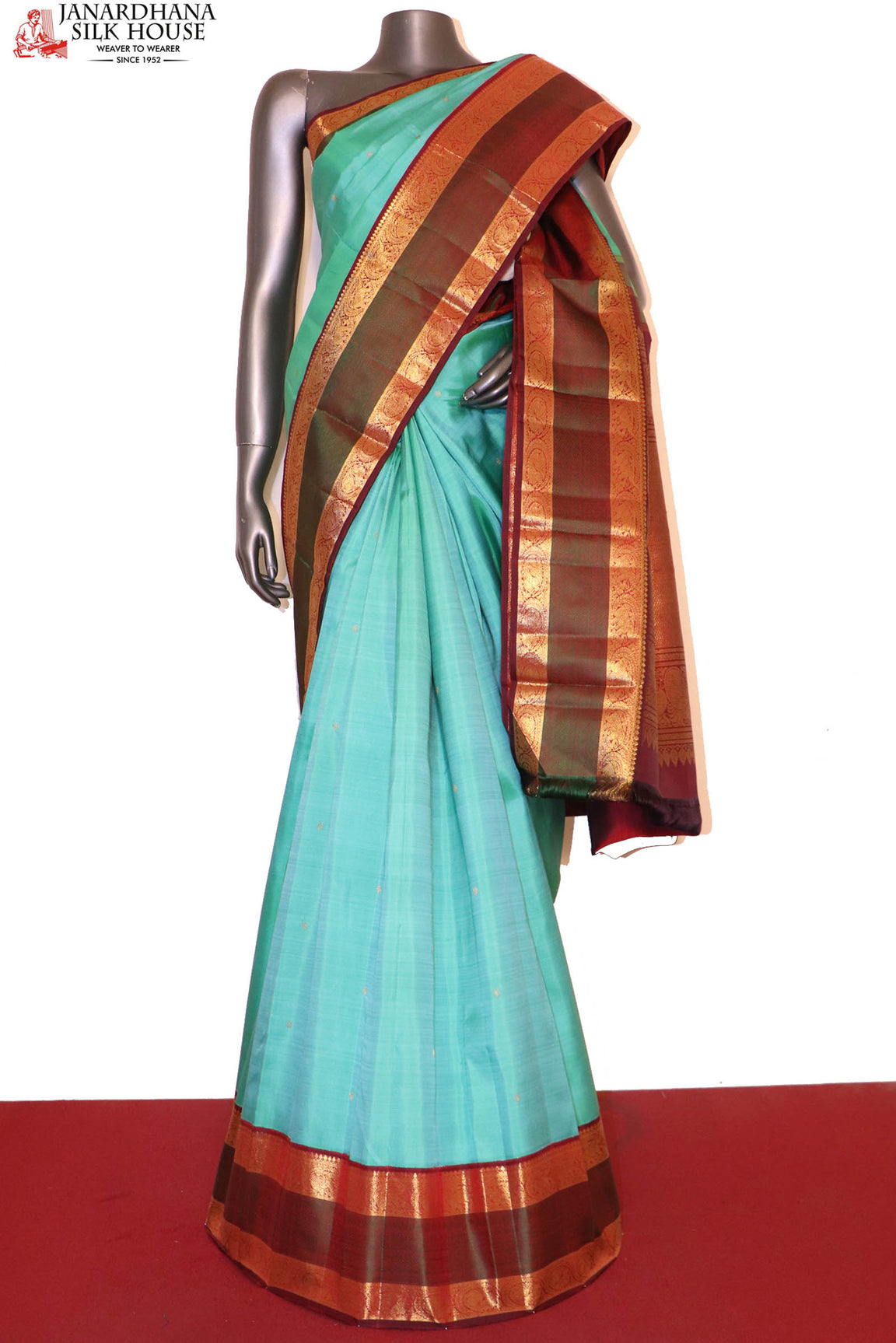 Traditional Kanchipuram Silk Saree AI213322