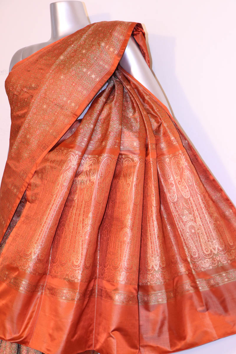 Exquisite Handloom Jamawar Tanchoi Silk Saree-Master Weaves AI207602