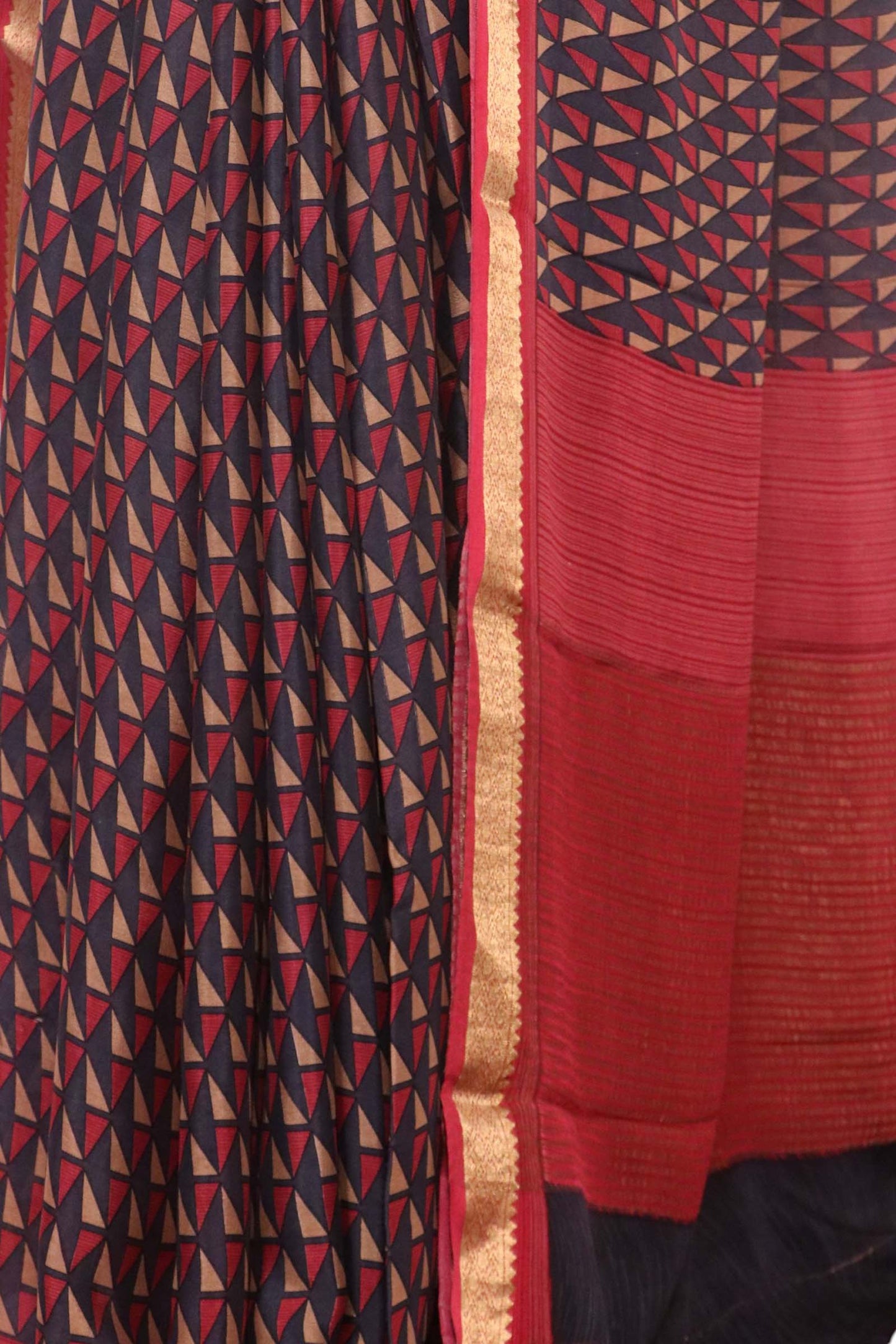pure floral zari crepe silk saree al206157