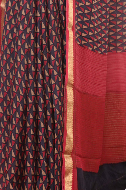 Pure Floral Zari Crepe Silk Saree AL206157