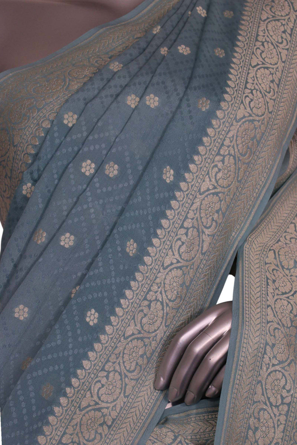 Pure Handloom Zari Butta Banarasi Crepe Silk Saree AL206649