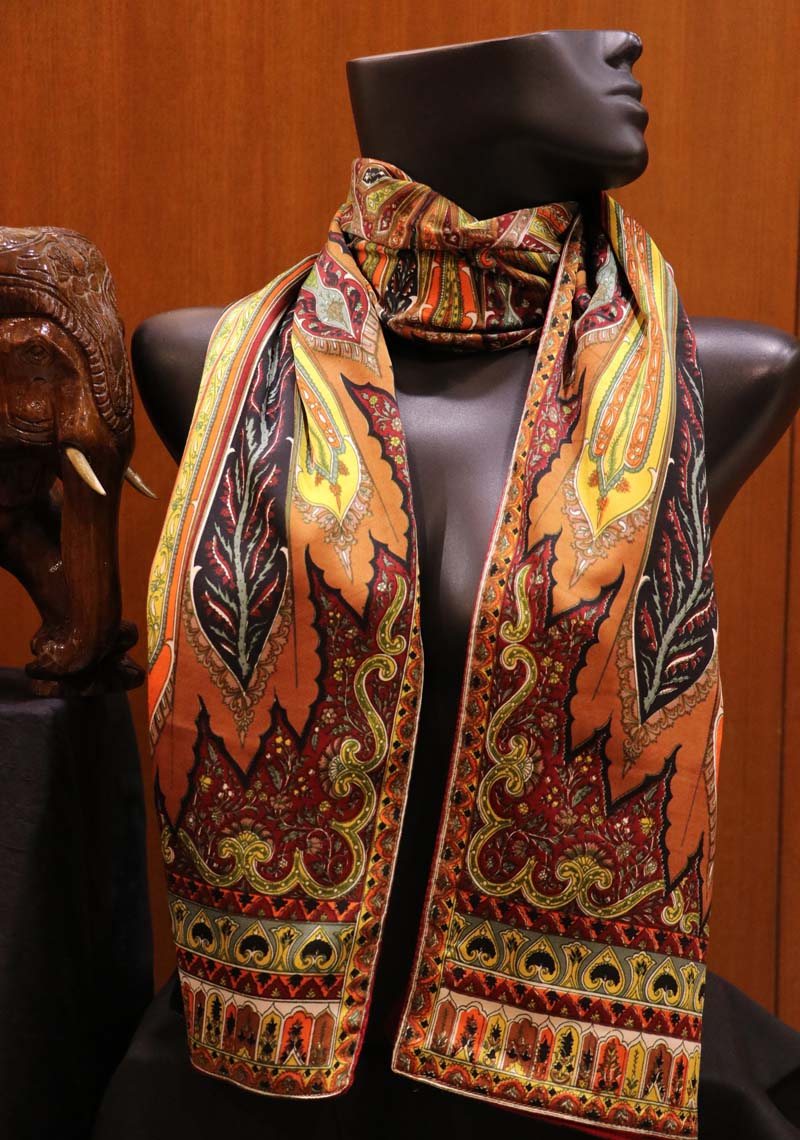 Exclusive Satin Crepe and Wool Pure Silk Stoles AI202574