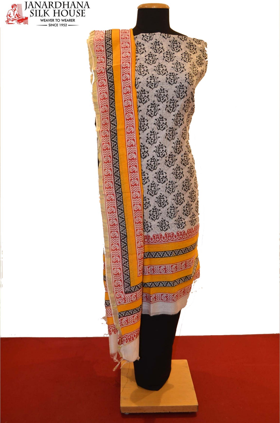 Exclusive Printed Pure Cotton Suit AB200598