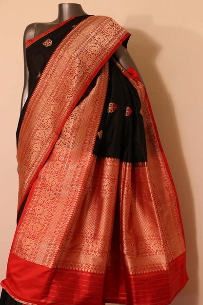 Exclusive Meenakari Banarasi Silk Saree AH204775