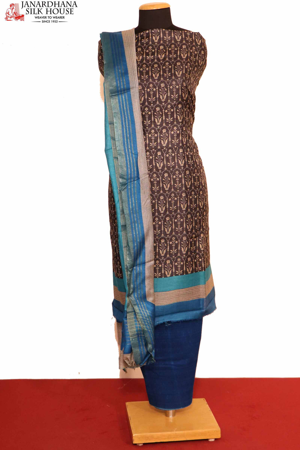 Exclusive Printed Pure Tussar Silk Suit AF204981