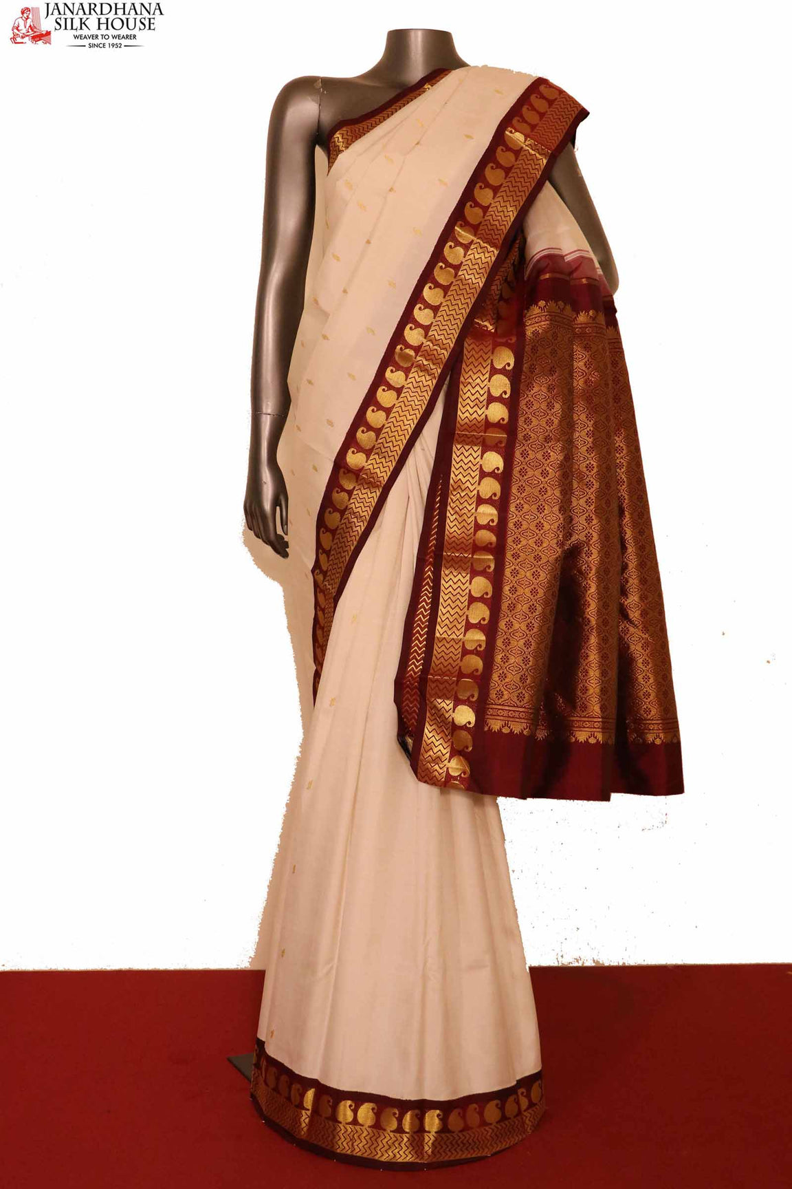 Traditional Wedding Kanjeevaram Silk Saree AH208668