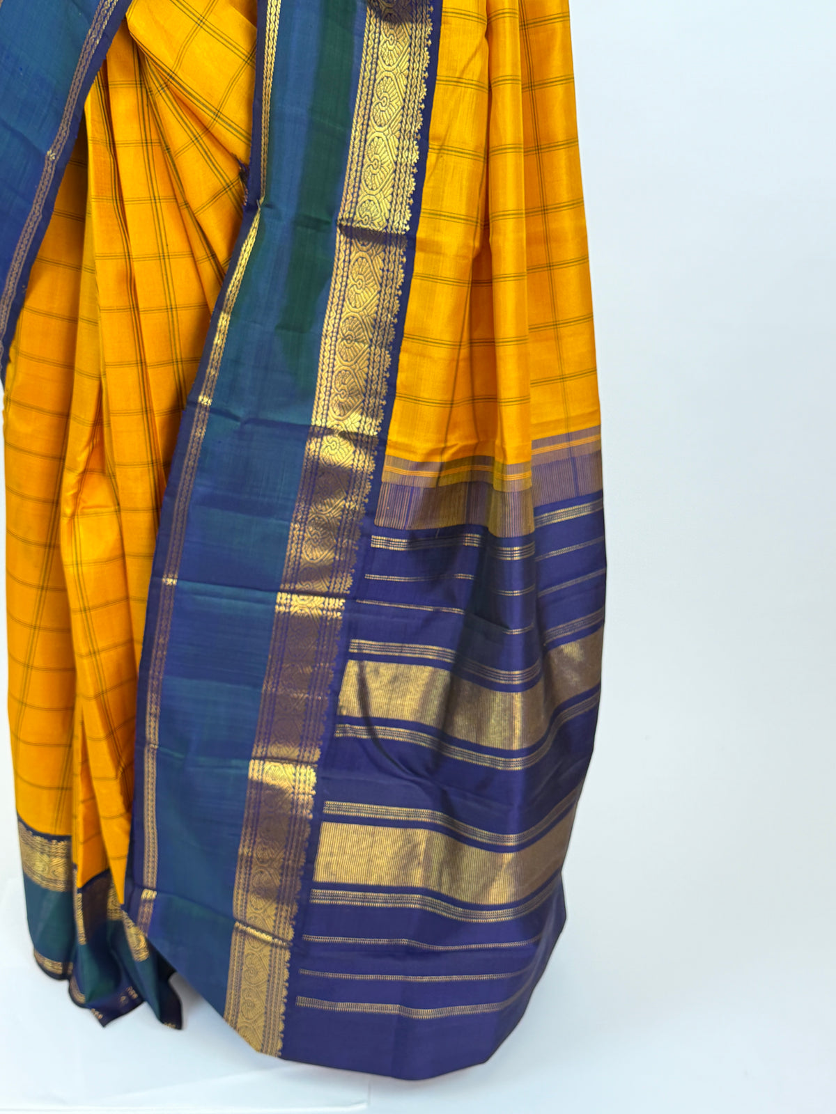 al213874 - pallu image