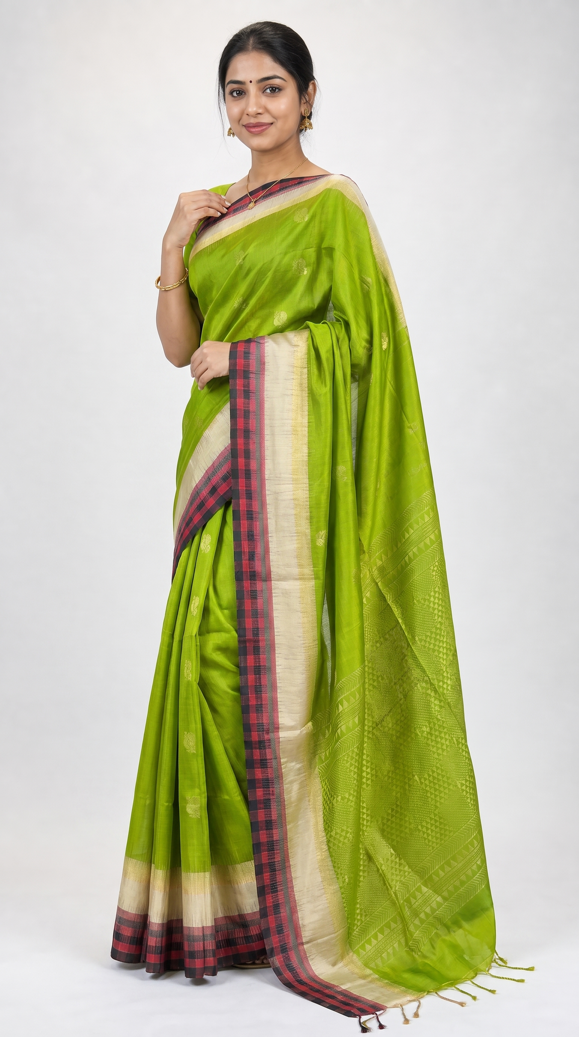 AM202433 - Side View