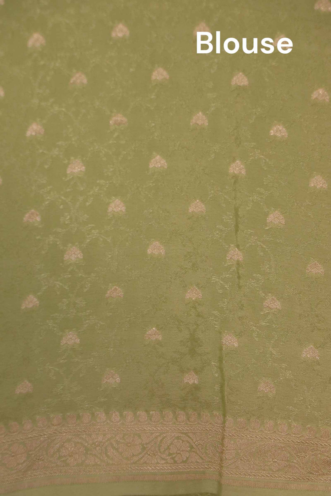 Exclusive Grand Banarasi Crepe Silk Saree AK201602
