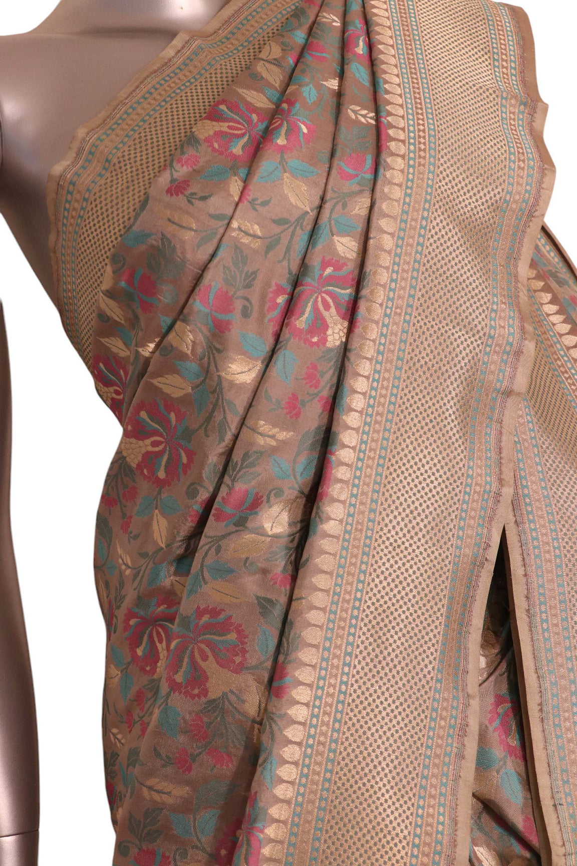 Designer Grand Wedding Banarasi Silk Saree AK206114