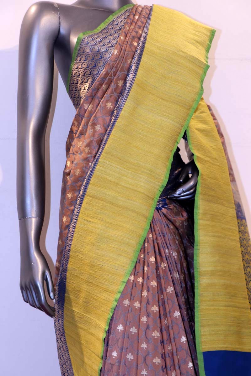Exquisite &amp; Designer Handloom Banarasi Silk Saree AF205387