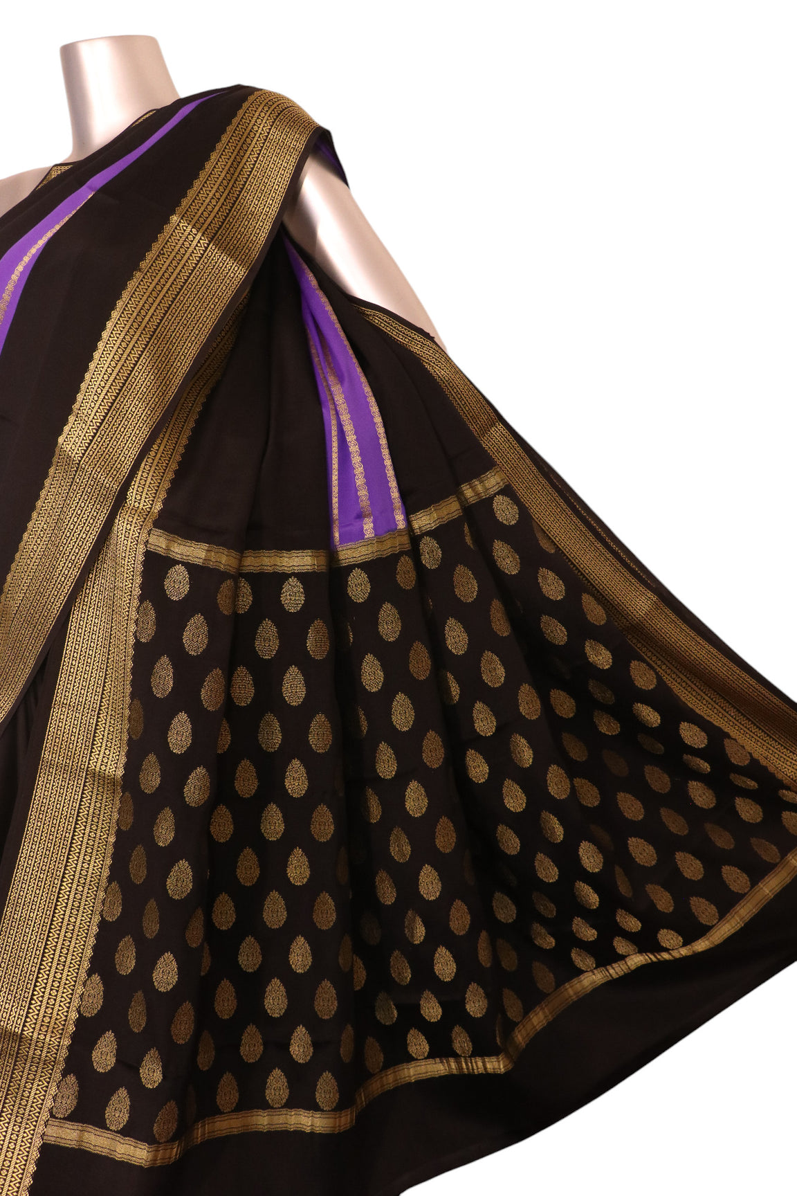 Pure Veldhari Zari Lines Mysore Crepe Silk Saree AK211286