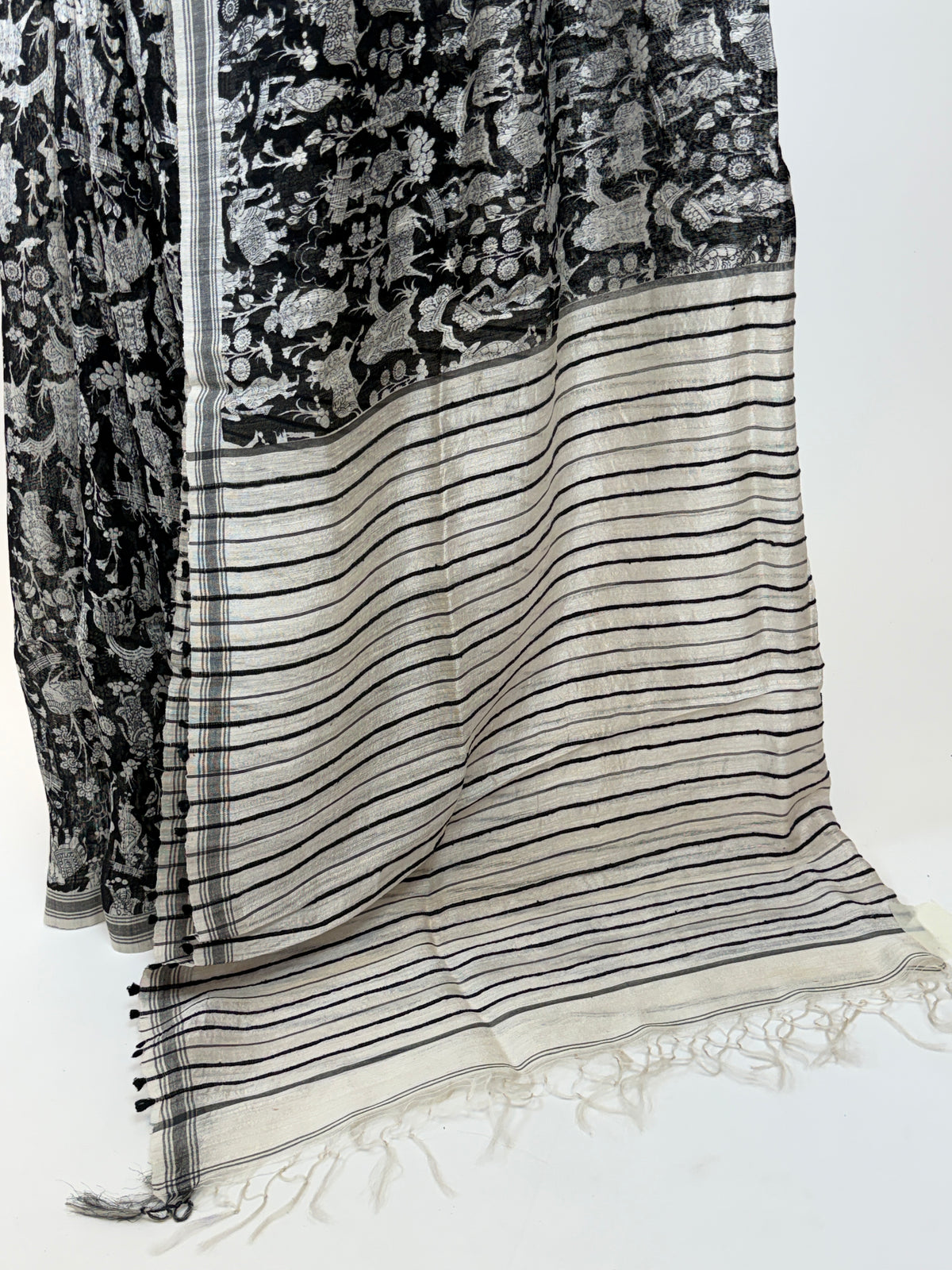 al205712 - pallu image