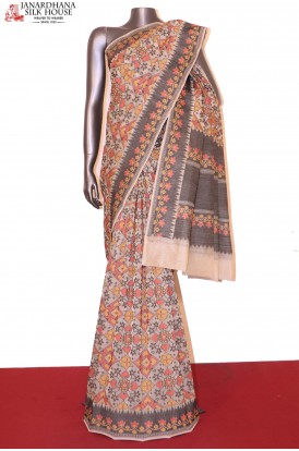 Exquisite Thread Weave Banarasi Silk Saree
