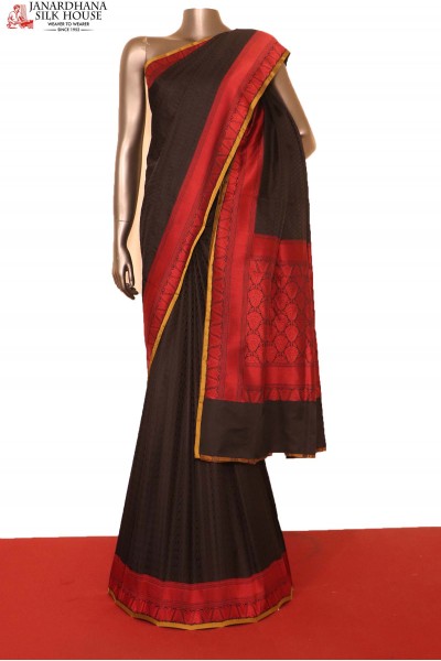Special & Exclusive Thread Weave Banarasi Silk Saree