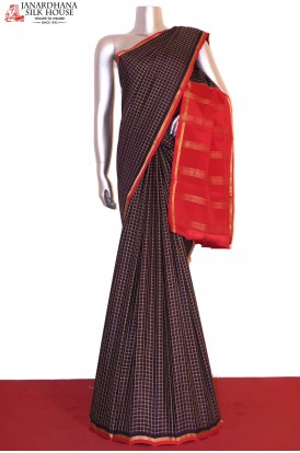 Checks & Contrast Mysore Crepe Silk Saree