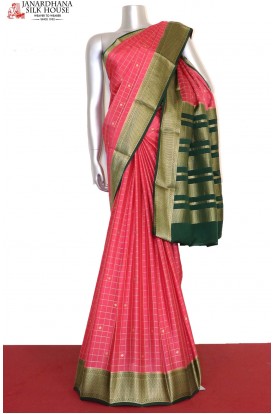 Checks & Contrast Mysore Crepe Silk Saree