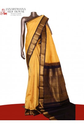 Pure Handloom Kanjeevaram Silk..