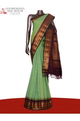 Exclusive Pure Gadwal Silk Sar..