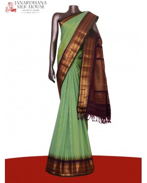 Exclusive Pure Gadwal Silk Sar..