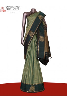 Pure Handloom Kanjeevaram Silk..