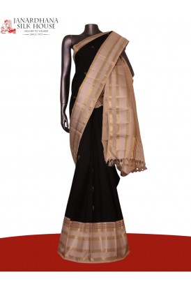 Pure Handloom Kanjeevaram Silk..