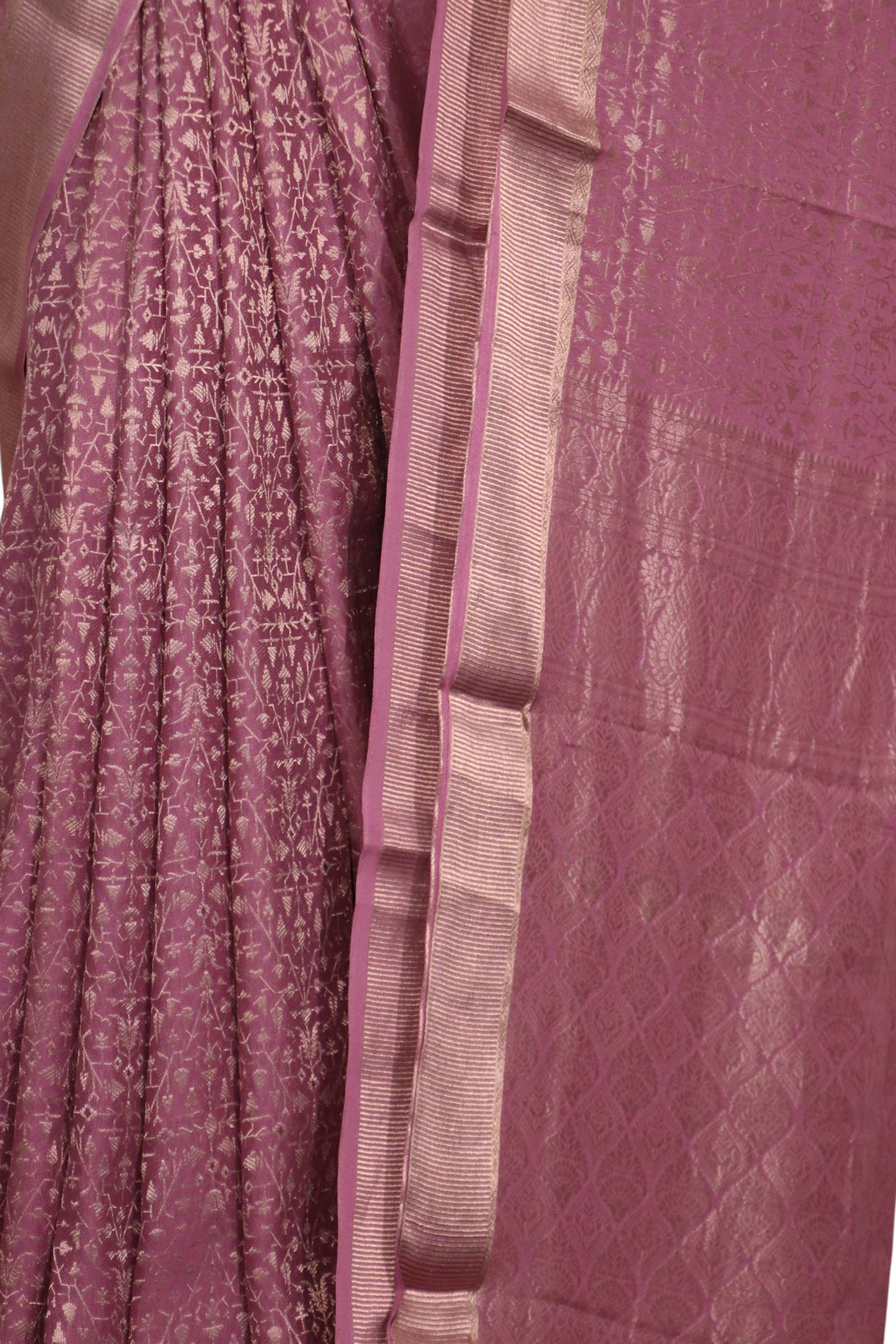 Exclusive Pure Crepe Silk Saree AL202539 Exclusive Pure Crepe Silk Saree AL202539